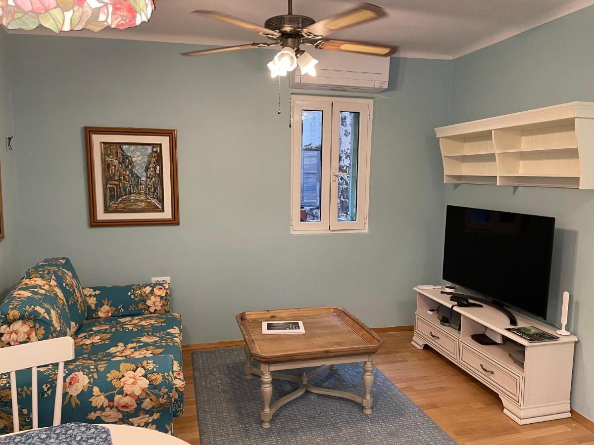Studio Apartment Sweet Dreams روفينج المظهر الخارجي الصورة